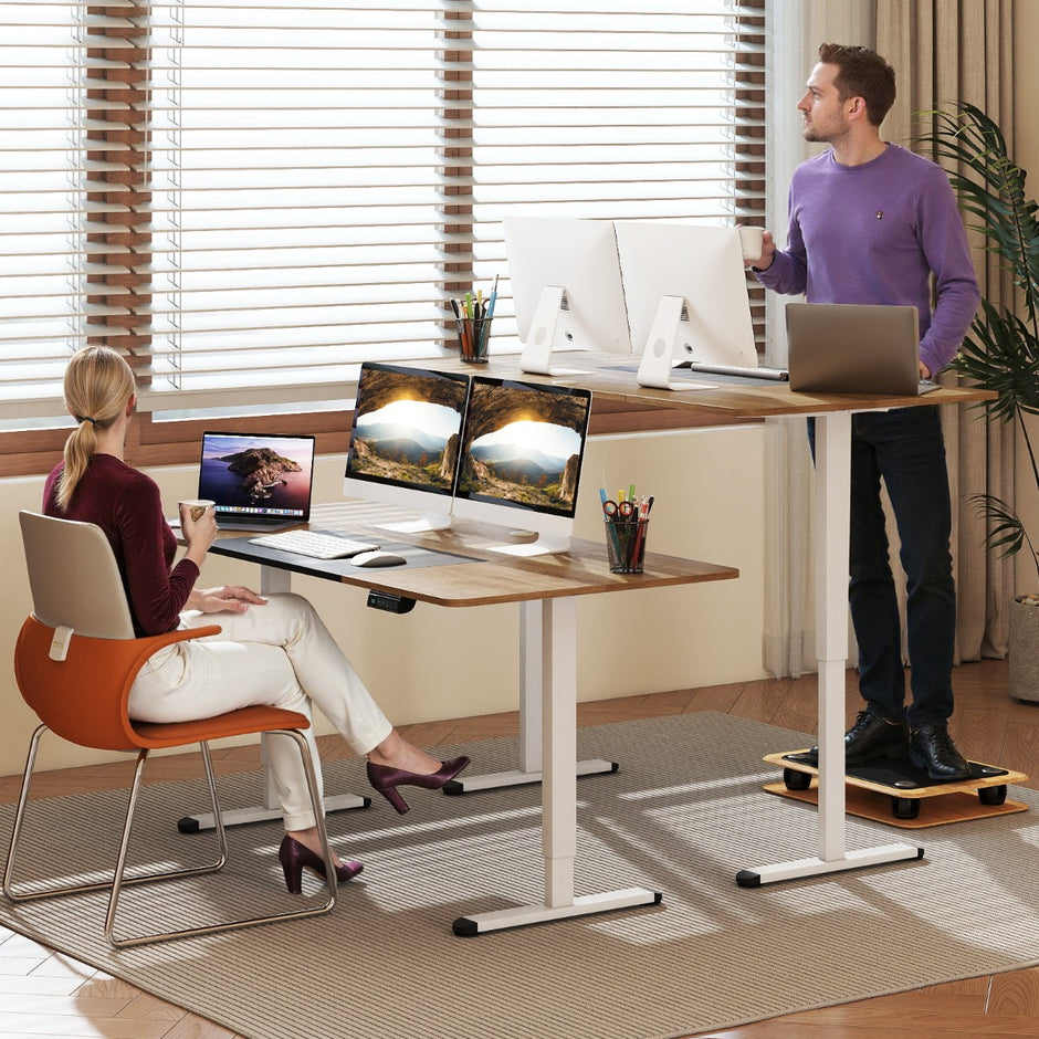 Elektriskt – ståbord höj och sänkbart skrivbord ergonomiskt sitt – 140 x 70 cm – Beige