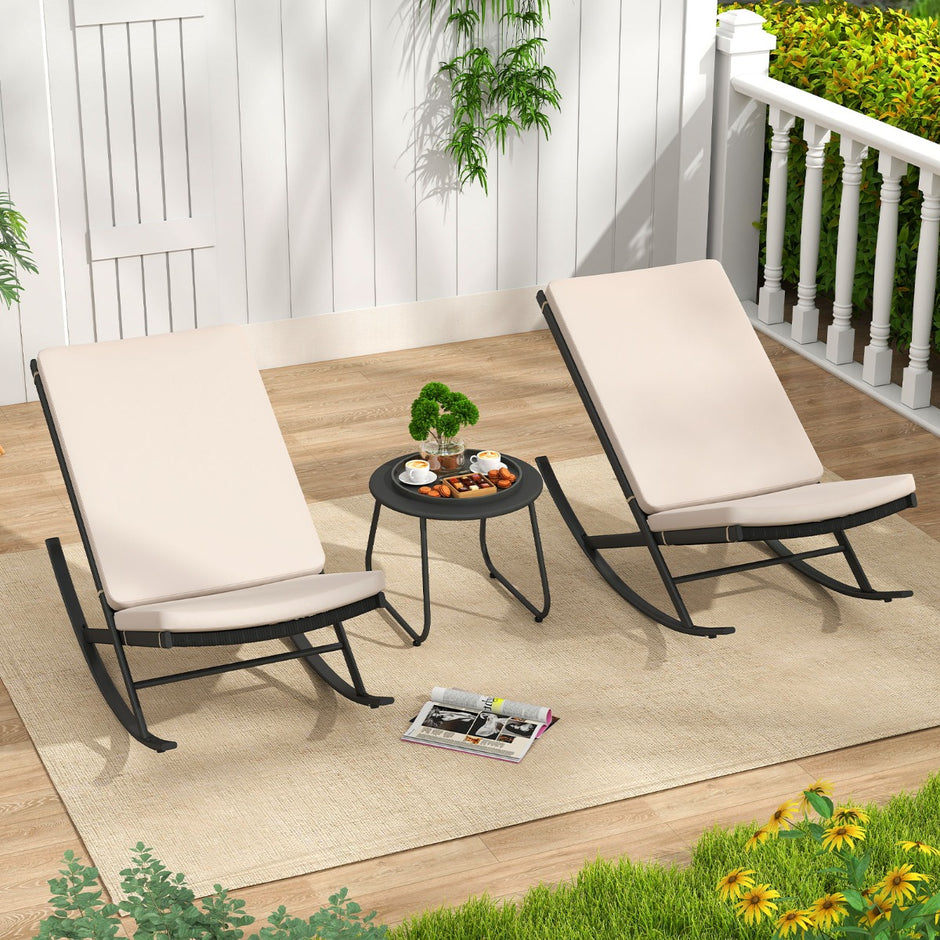 delat – svängande bistro set PE rattanstolar med metallsoffbord och tjocka kuddar trädgårdsmöbel – 3 – Beige