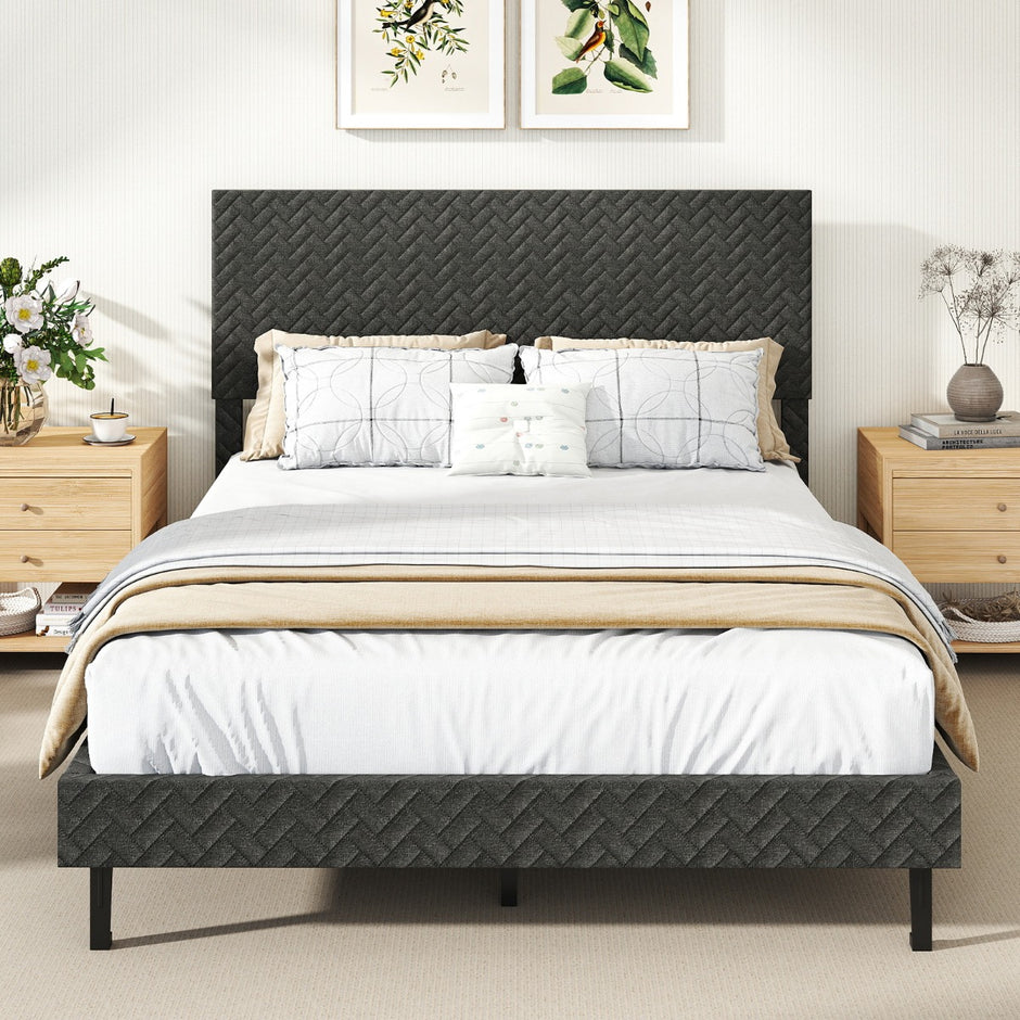 Sammetssängram – med höjdjusterbart chevron huvudgavel Vadderad – 140 x 200 cm – Grå