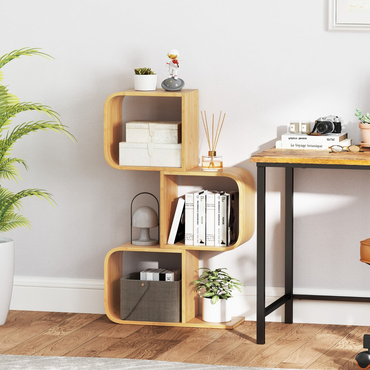 S – formad bokhylla i bambu med nivåer, fristående kubhylla, kontorshylla – 3 61 x 23 x 100 cm – Natur