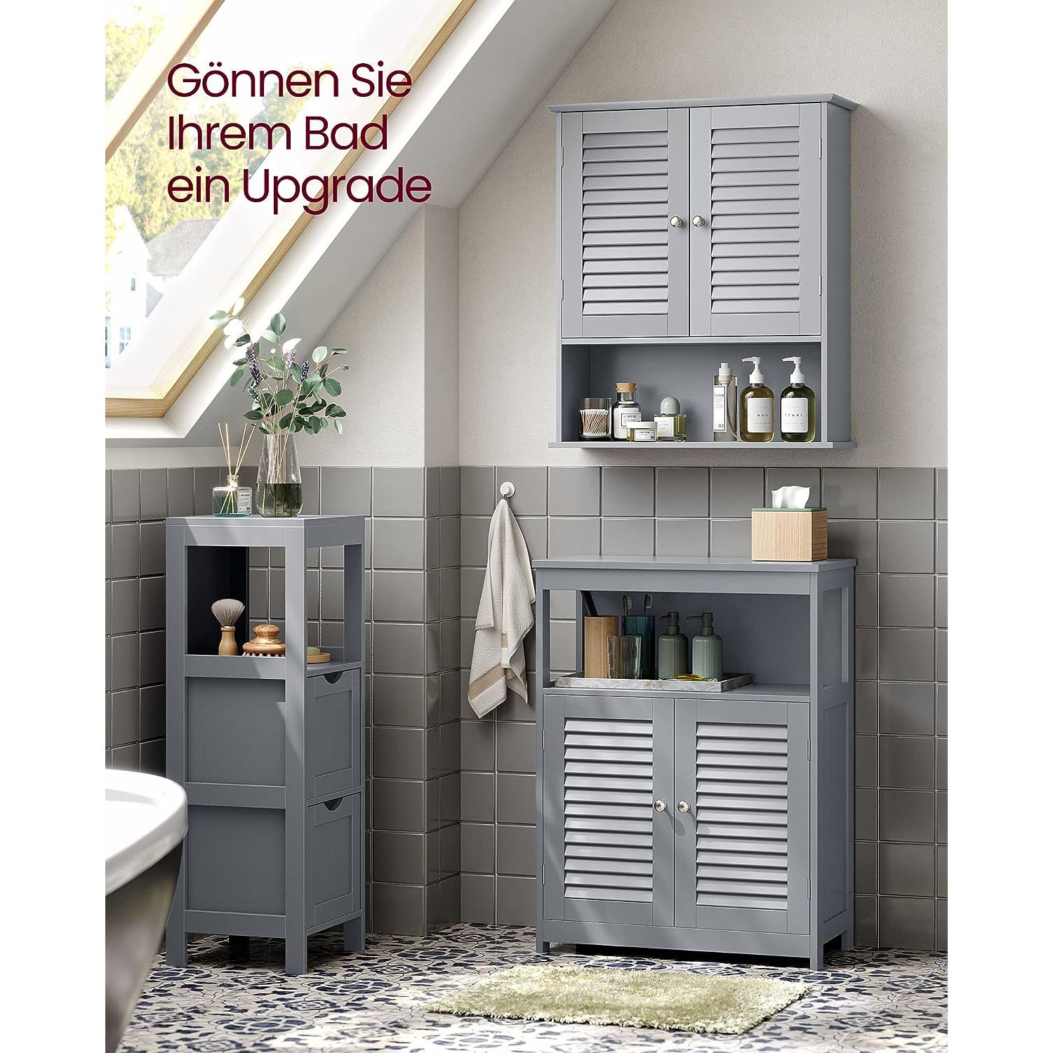 Badrumsmöbler - med justerbar hylla och lamellörrar