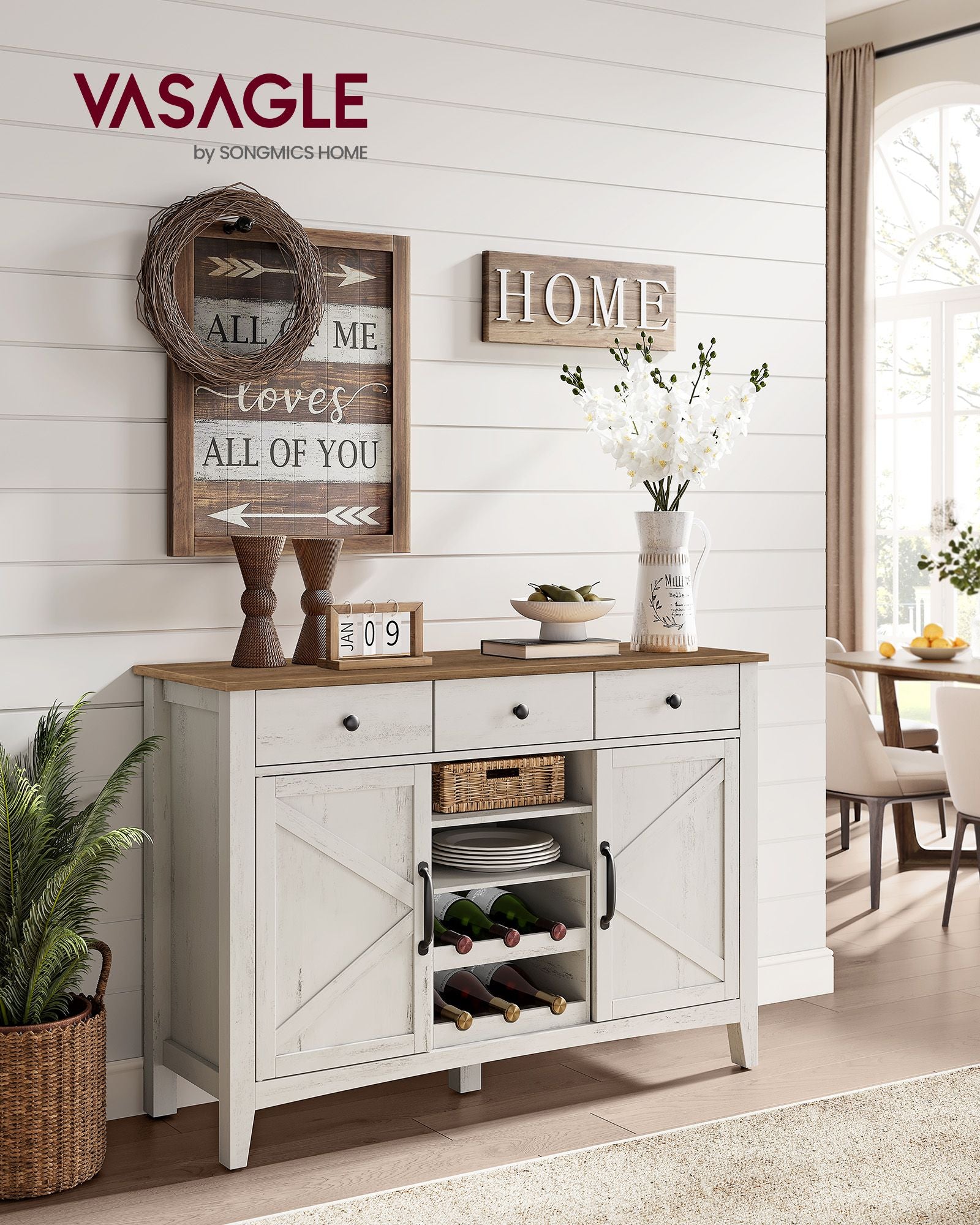 Köksskåp med vinställ – vintagestil – vit-honungsbrun