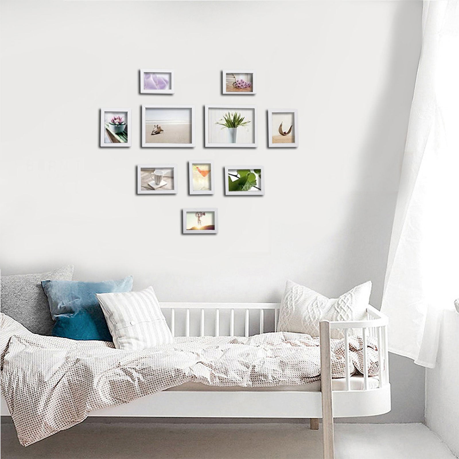 Fotoram set om 10 st – Trälook – Vit