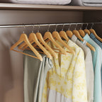 Träkläderhängare - uppsättning av 50 - fast trä - robust finish