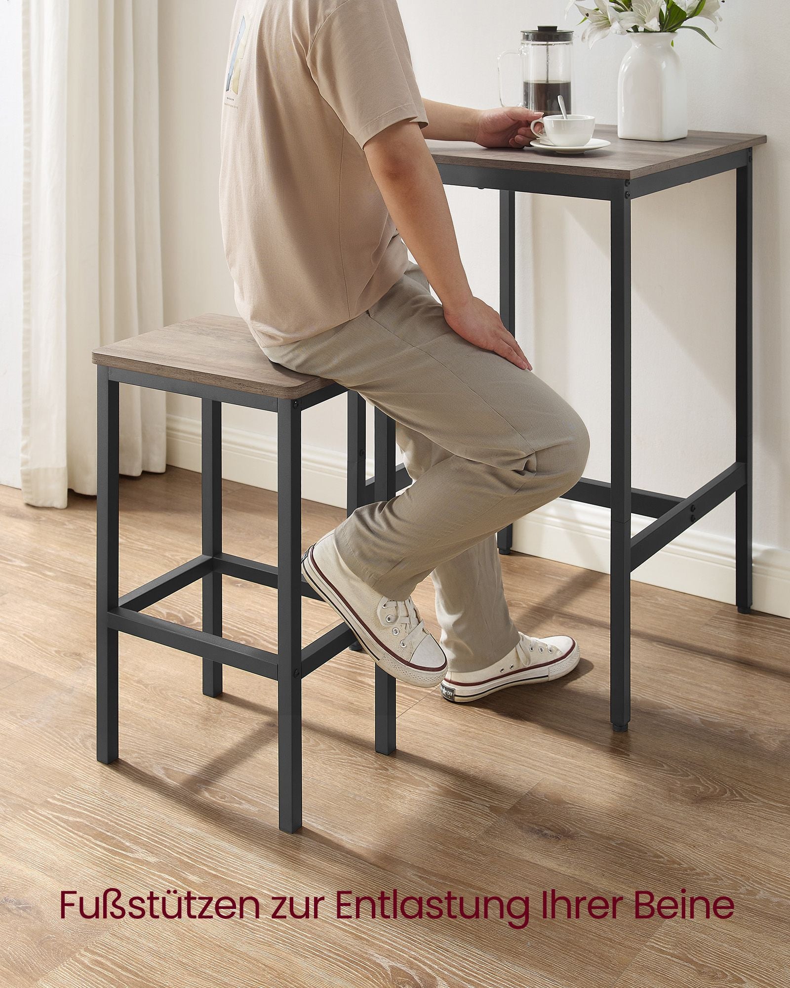 Bar bord-med 2 stolar-kök-greige fläck-bläck svart