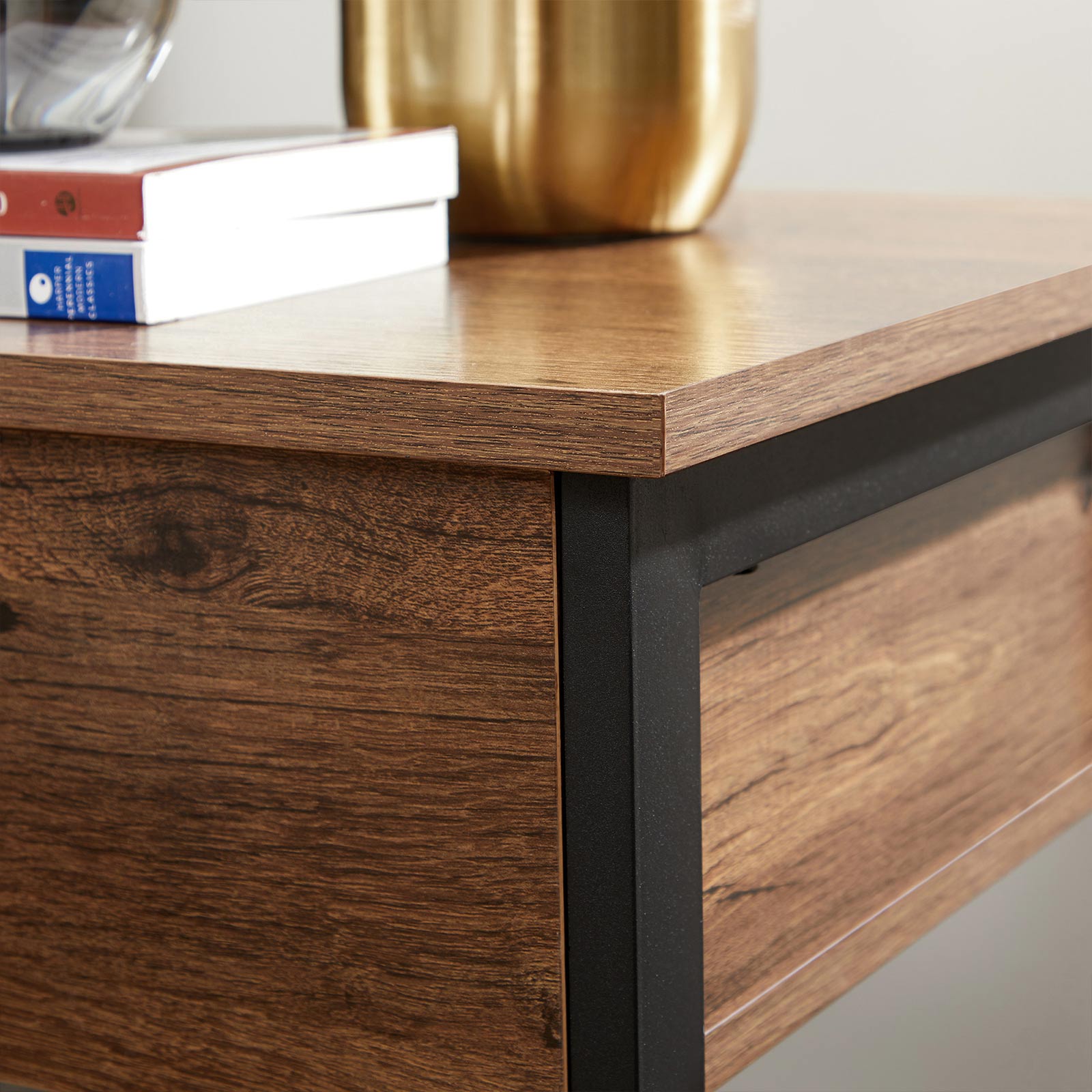 Sängbordet - med låda och hylla - industriell design - brun