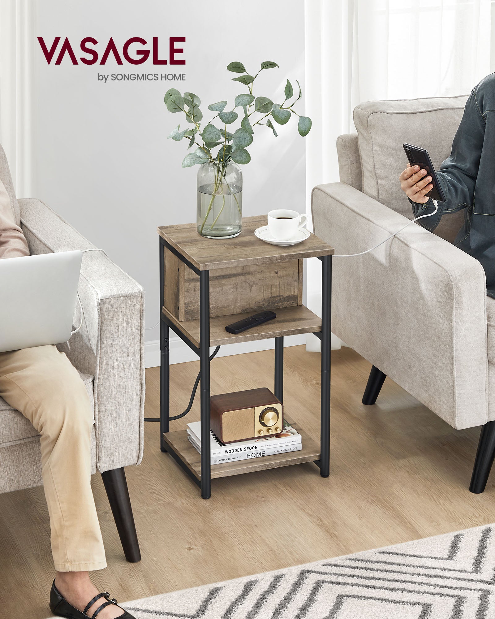 Sidobord med socket-hazelnut brun-svart
