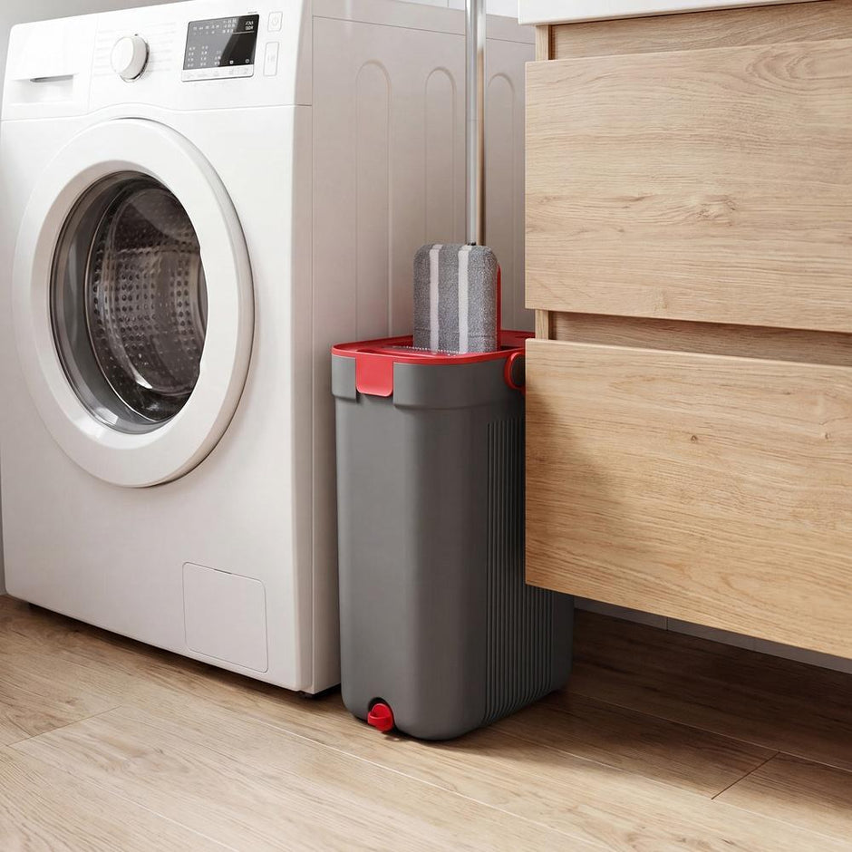 Dweilset met Emmer - 3 Microvezelhoezen - Gescheiden Waterkamers - Grijs-Rood