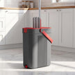 Dweilset met Emmer - 3 Microvezelhoezen - Gescheiden Waterkamers - Grijs-Rood