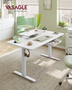 Skrivbord – Justerbart i höjdled – Monitorstativ och USB – Arbetsplats