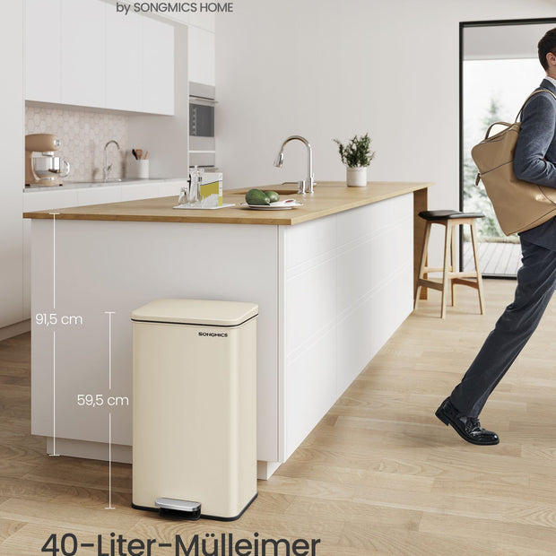 Kökssoptunna – Med lock – 40 liter – Sandbeige