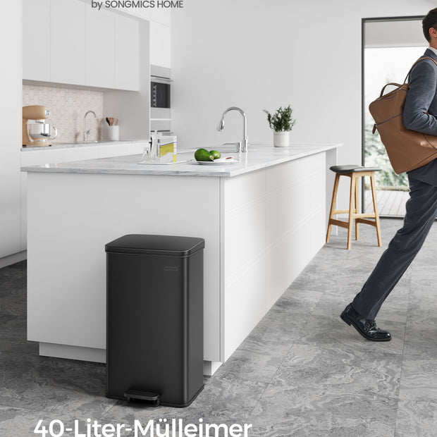 Pedalsoptunna – 40 liter – stål – svart