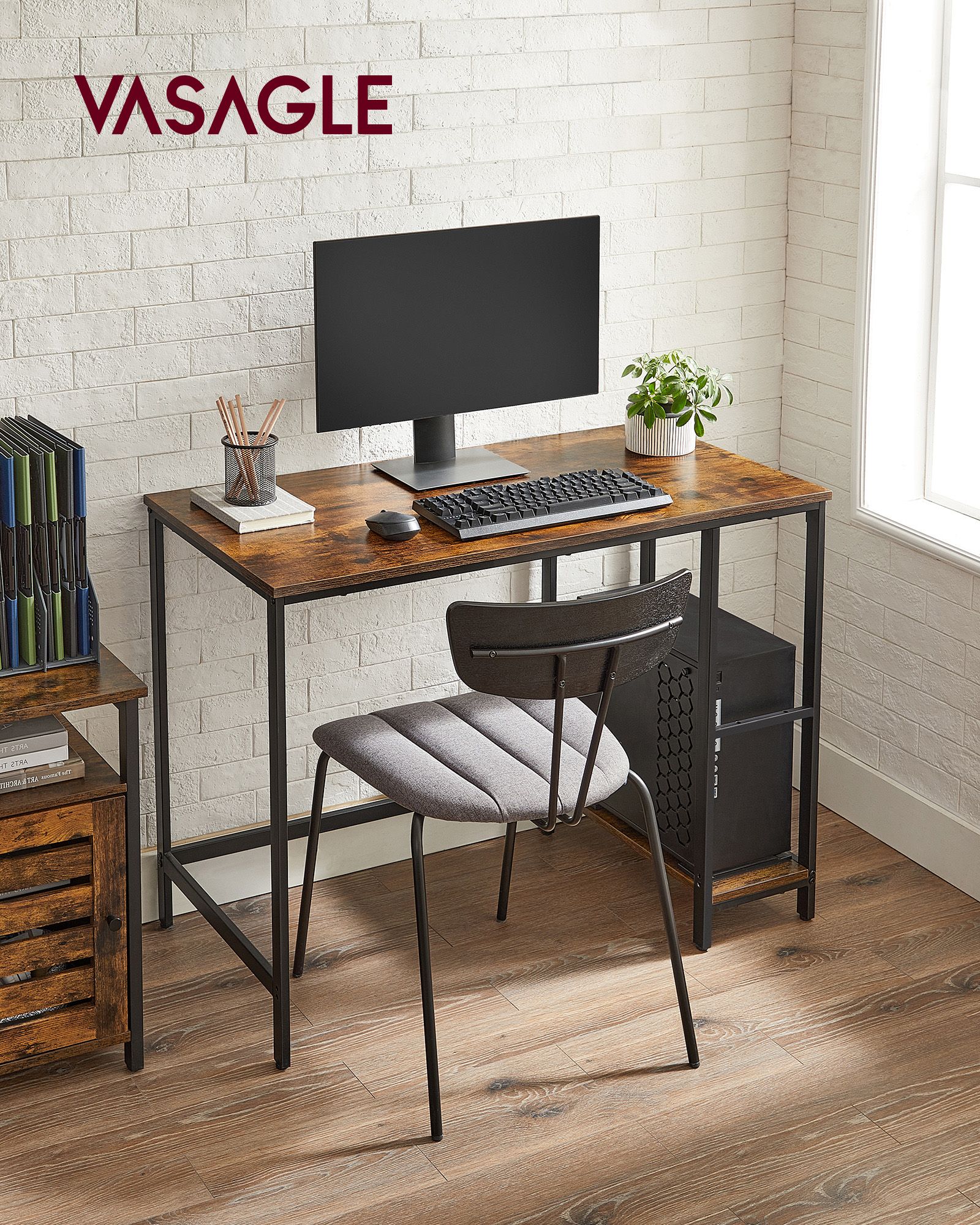 Bureau - Industrial Look - med 2 hyllor