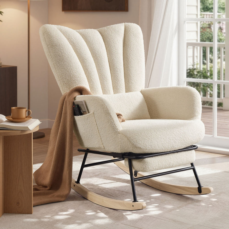 Schommelstoel - Met Uitschuifbare Voetensteun - Fleece - Houten Poten - Crèmewit
