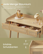 Toalettbord med spegel och lastning i boho -stil