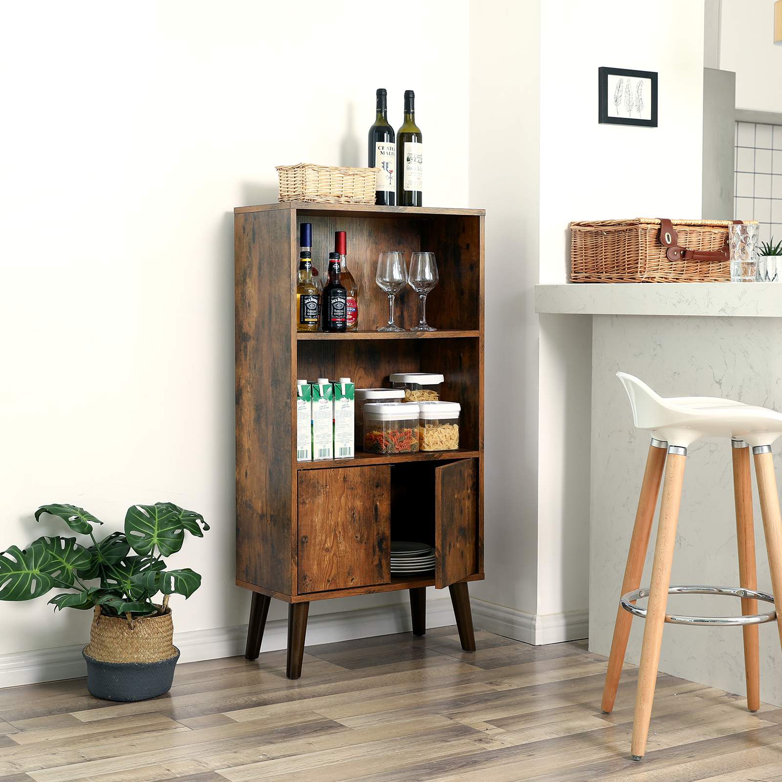 Bokhylla – Retrodesign med dörrar – Trälook/brun