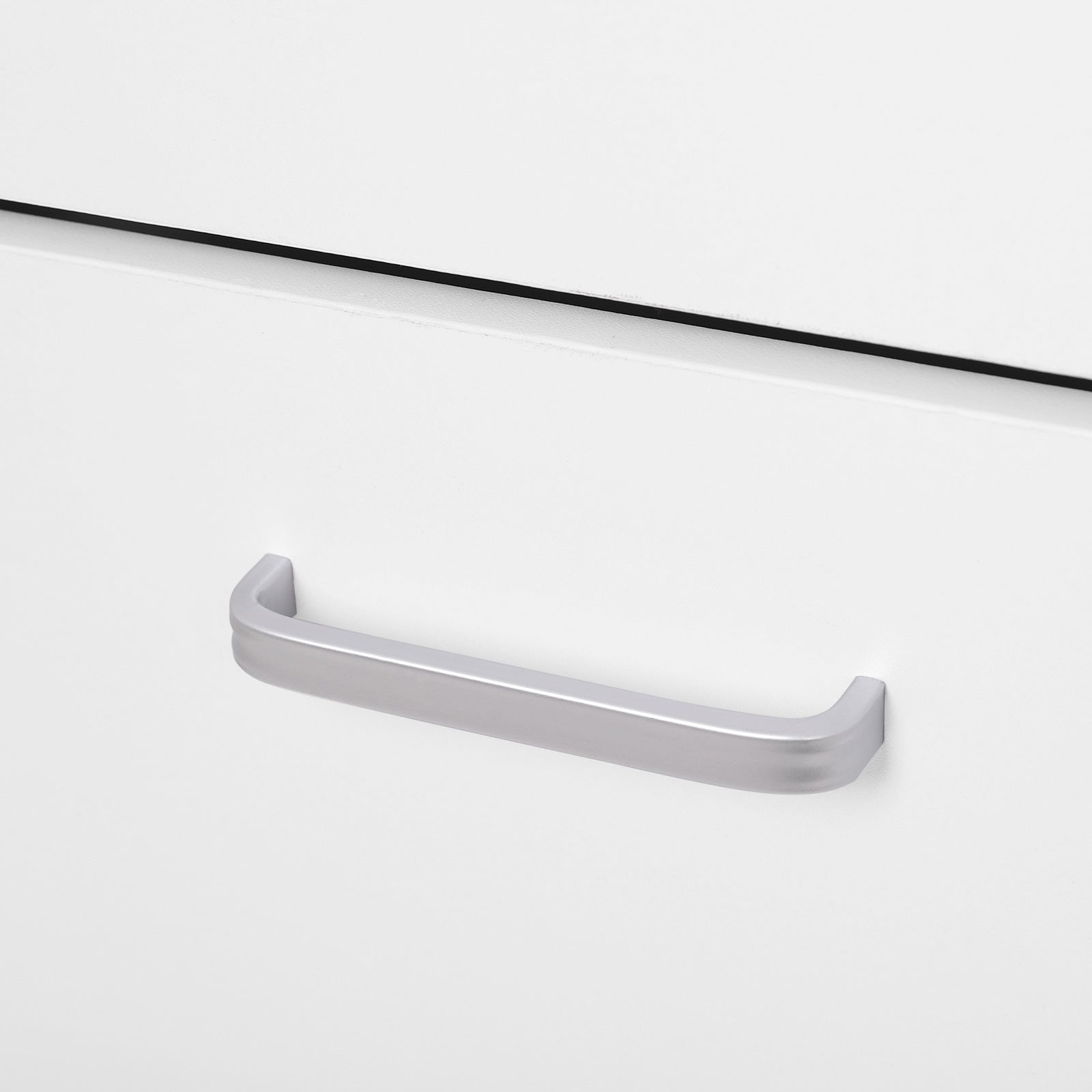 Skoskåp – 2 vikdörrar – justerbar mellanvägg – vit