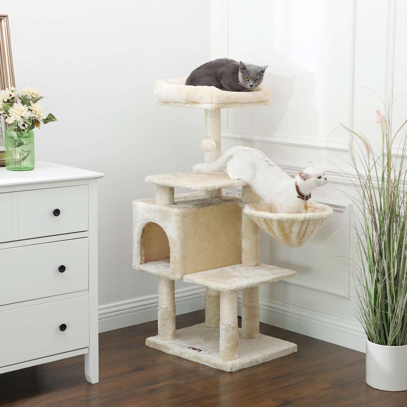 Scratching Post - med solstol - 110 cm - beige