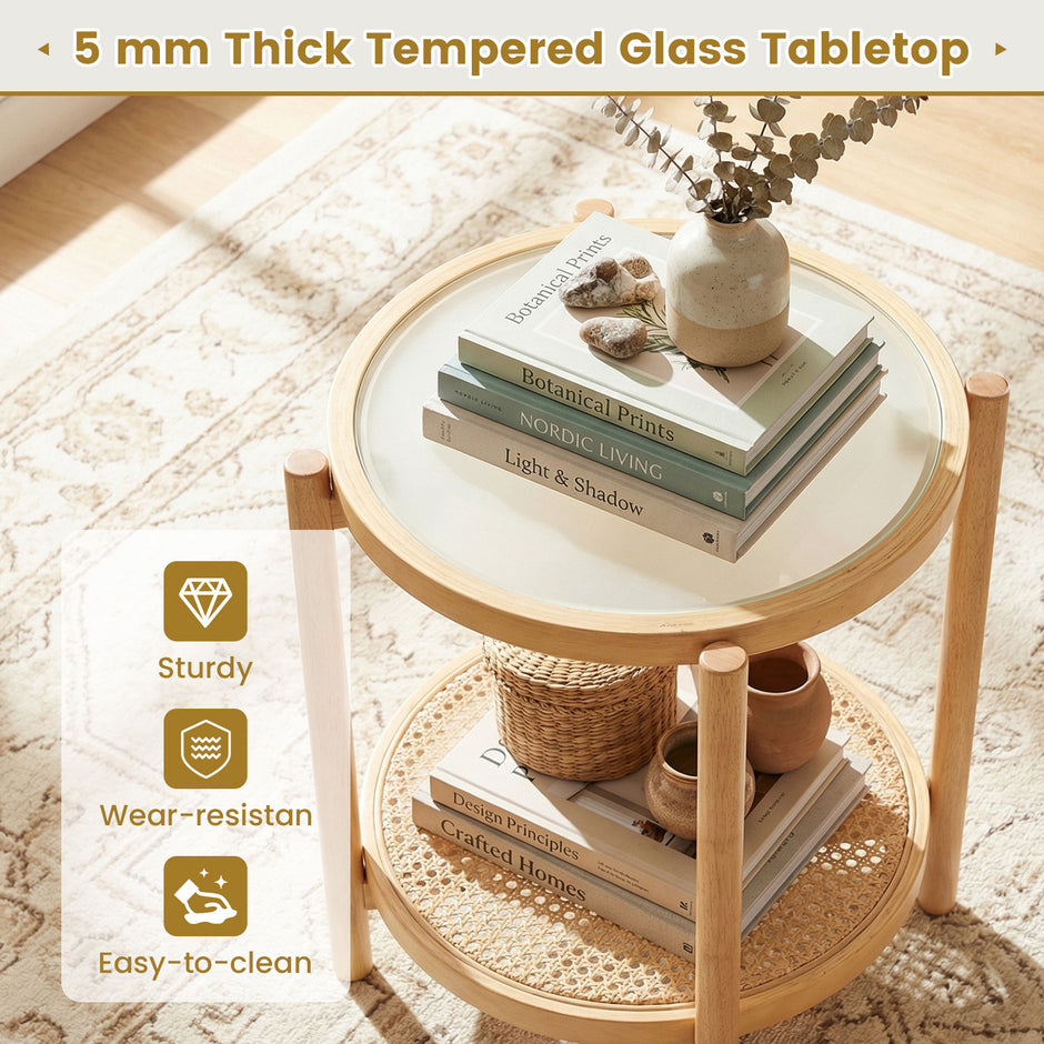 Soffbord – i boho stil med glasplatta och rottinghylla, sidobord Naturfärg – 47,5 x 47,5 x 58 cm