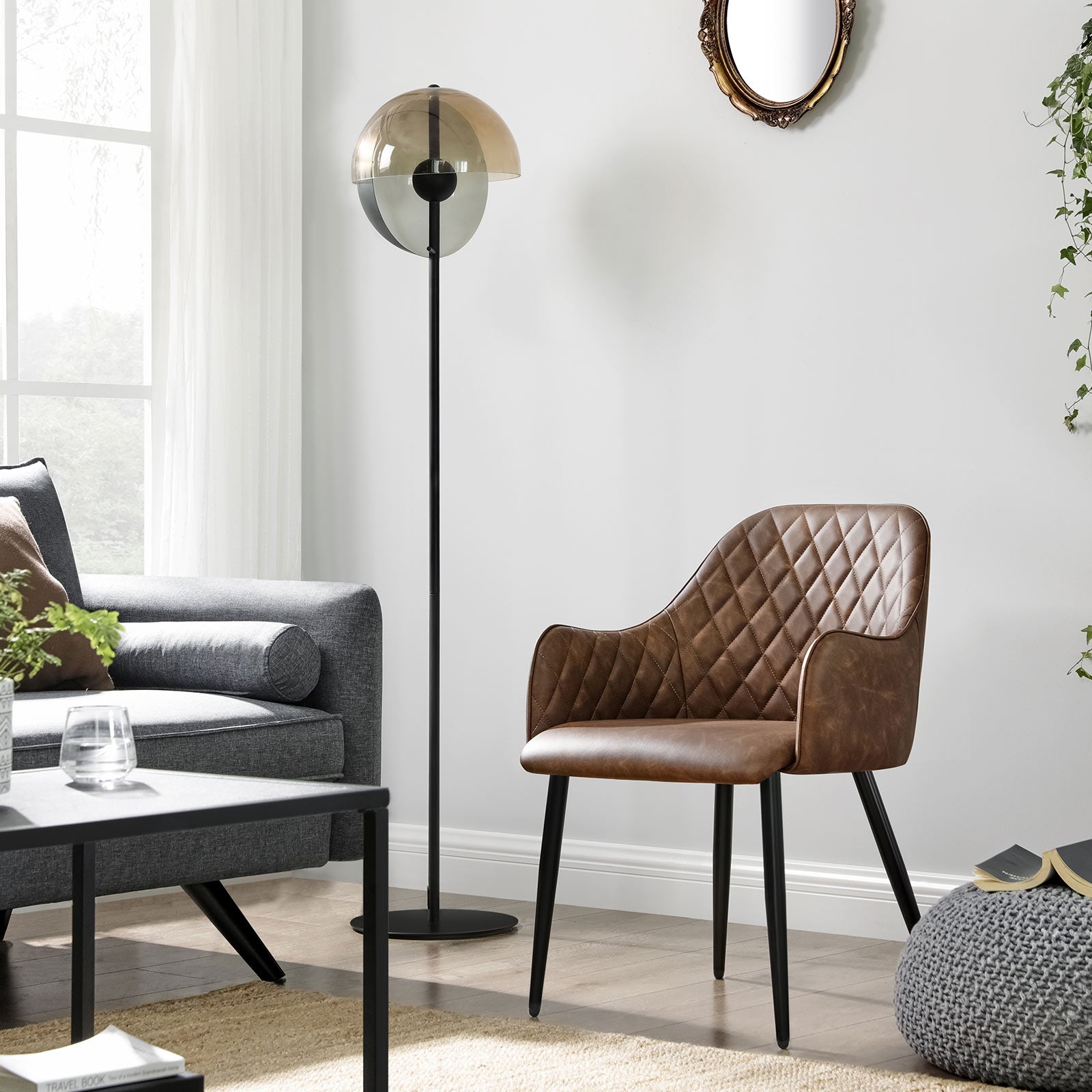 Matsalsstol – Ergonomisk design – Sammetssits – Brun