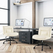 Schneidersitz – Stol med hjul och bred sits ytor – Beige