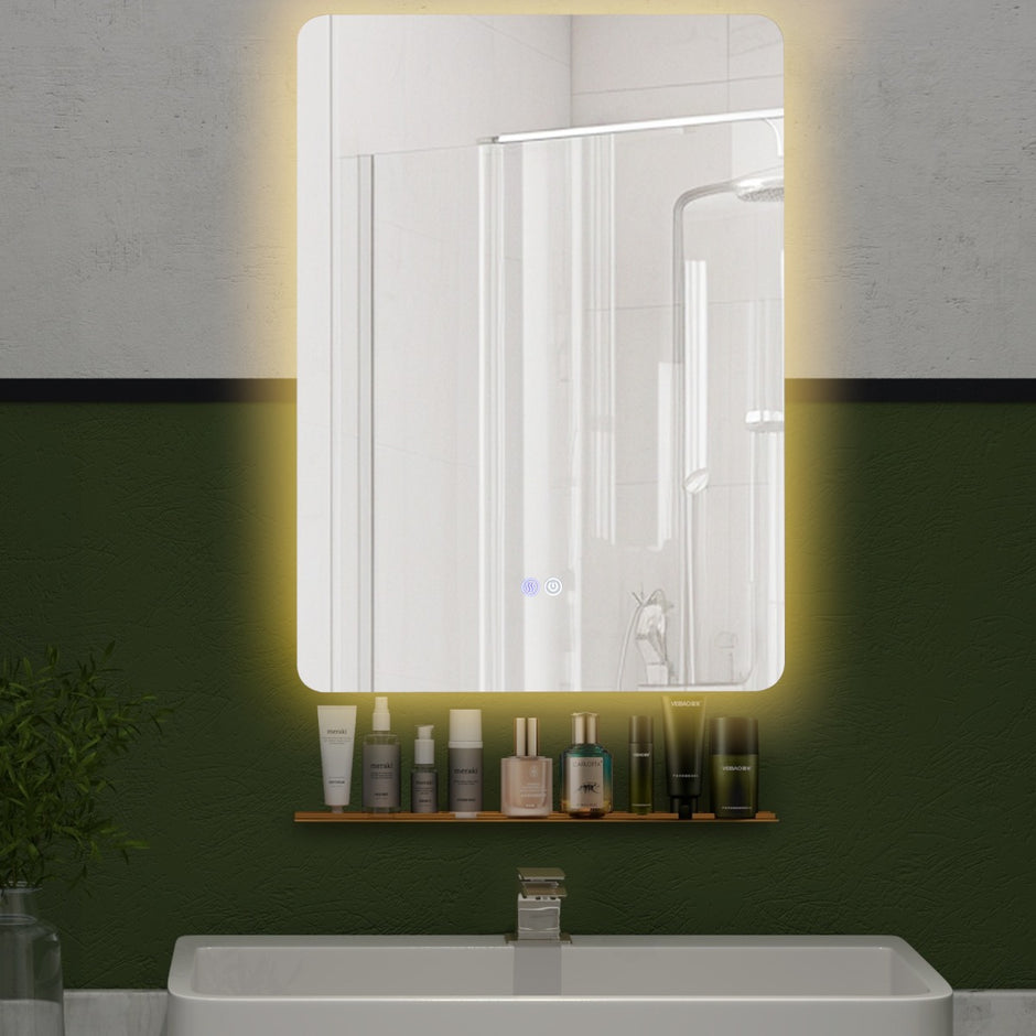 LED badrumsspegel – med belysning och pekknapp minnesfunktion väggspegel – 70 x 50 cm – Silver