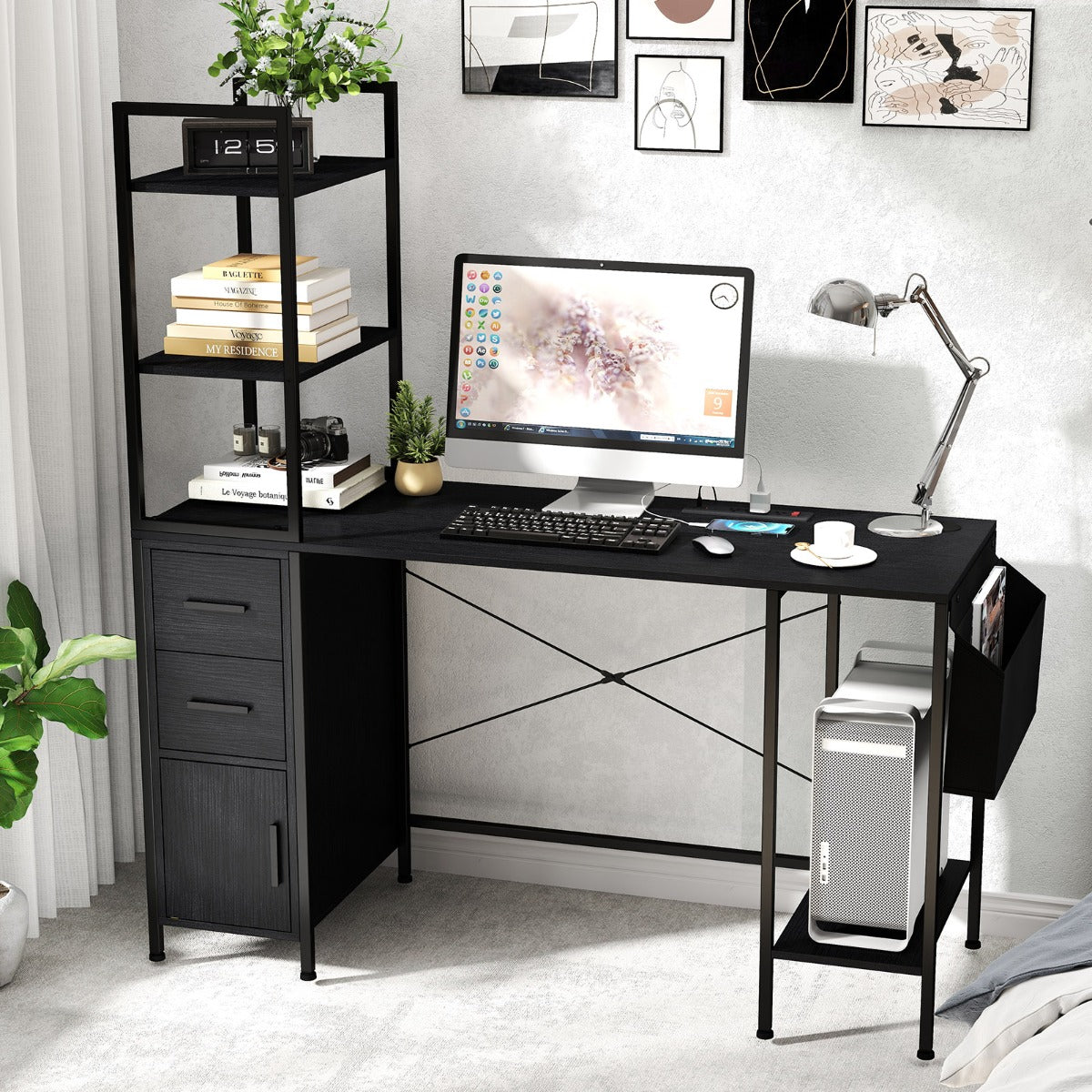 Skrivbord – med laddstation och LED belysning Datorbord Gaming – Svart