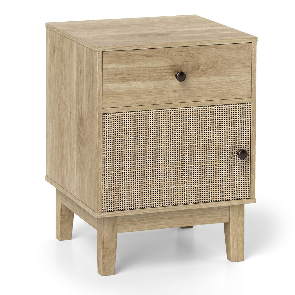 Rattan – nattduksbord med låda och skåp, i boho stil, sidobord i – . – Natur + vit