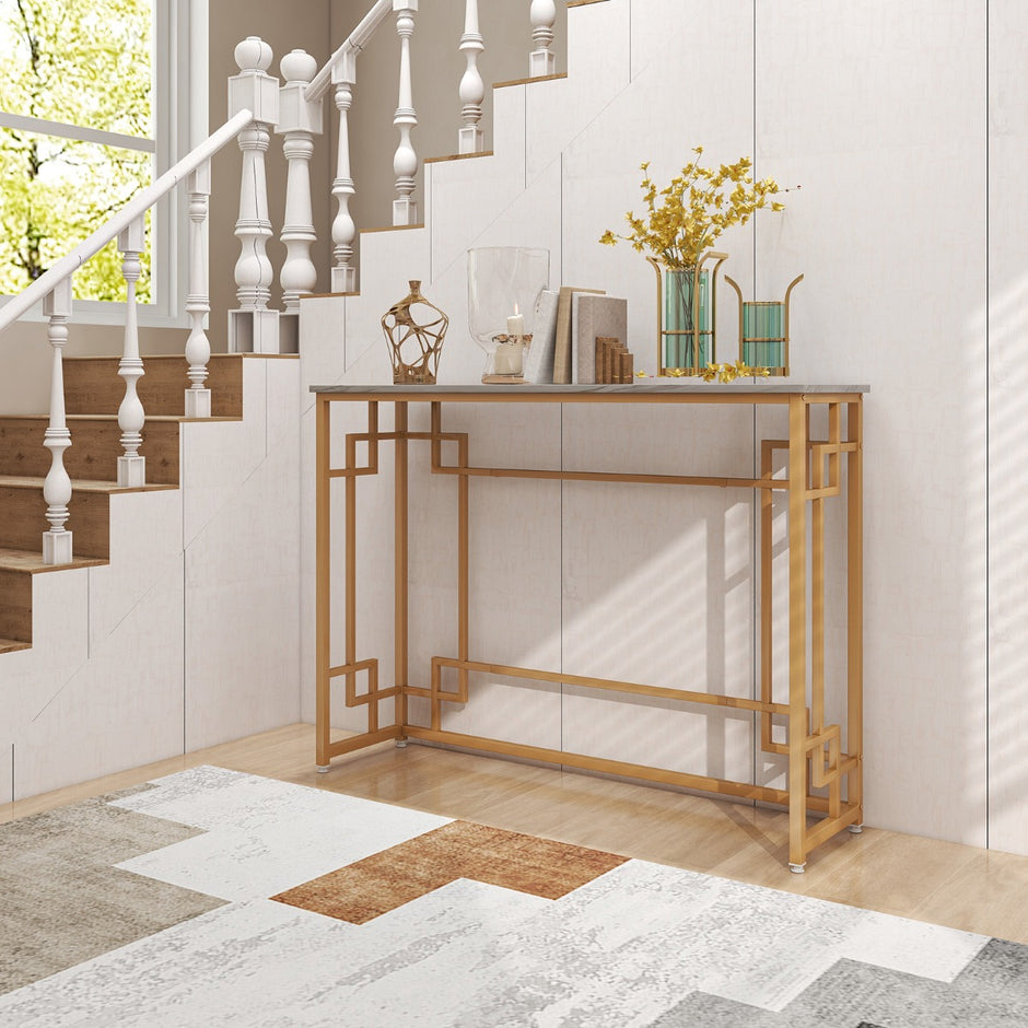 Konsolbord – med marmor och geometrisk metallram Entrébord smalt gyllene – Guld