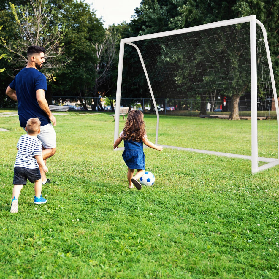 Fotbollsmål – med höghållfast nät och markspikar väderbeständig målfotbollsträning – 6 245 x 180 cm – Vit